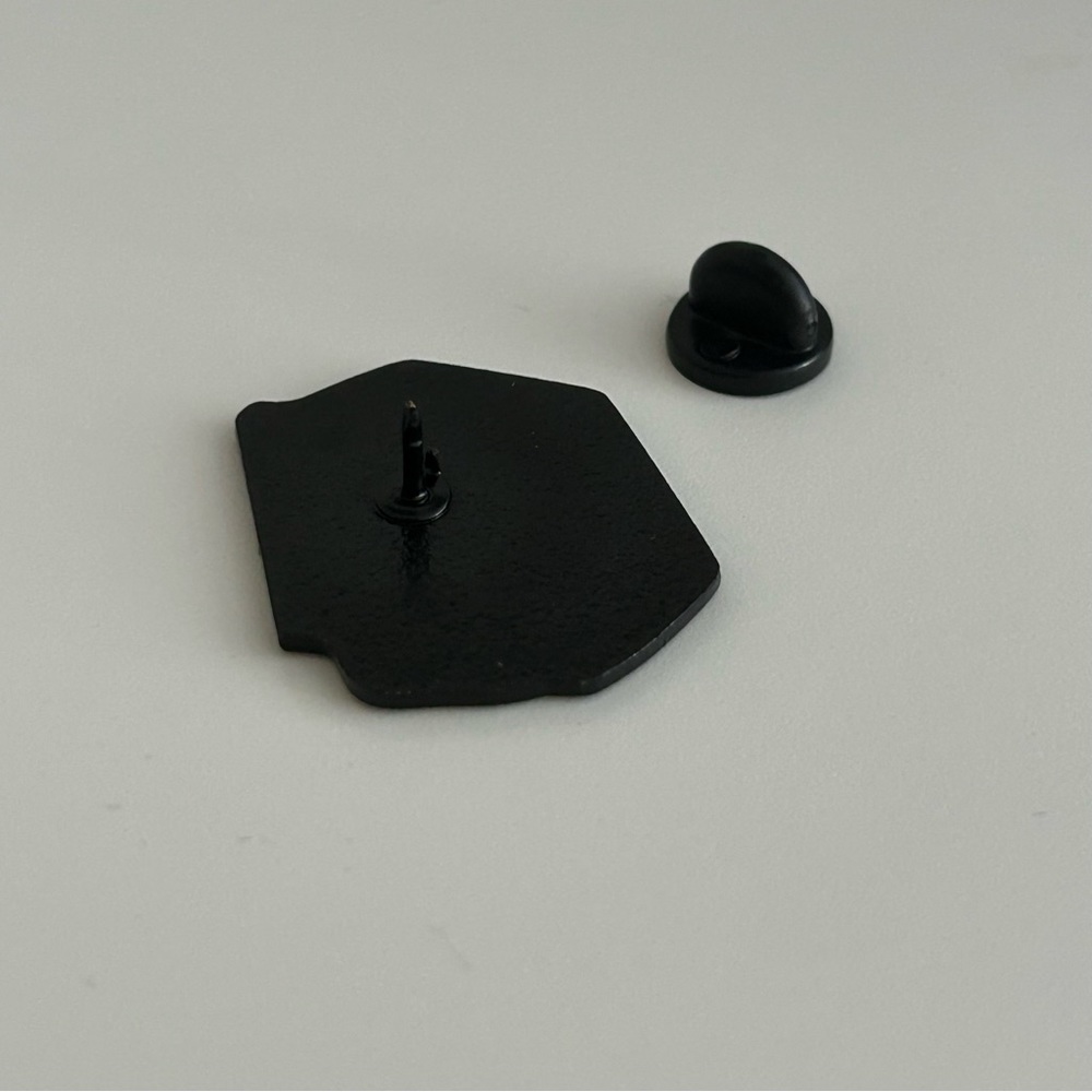 Cute Cooler Enamel Pin- Decorate your jeans jacket! - Picture 6 of 9